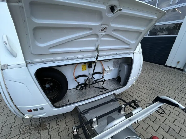 Fahrzeugbild LMC Style 450 D #20