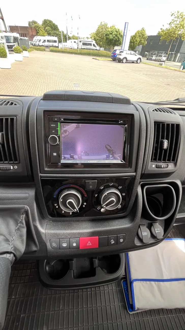 Fahrzeugbild Eura Mobil Profila T 675 SB #13