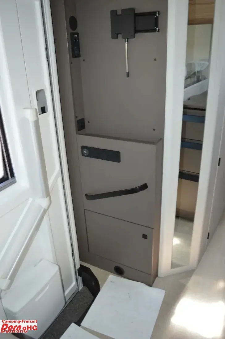 Fahrzeugbild Bürstner B66 690 TD #16