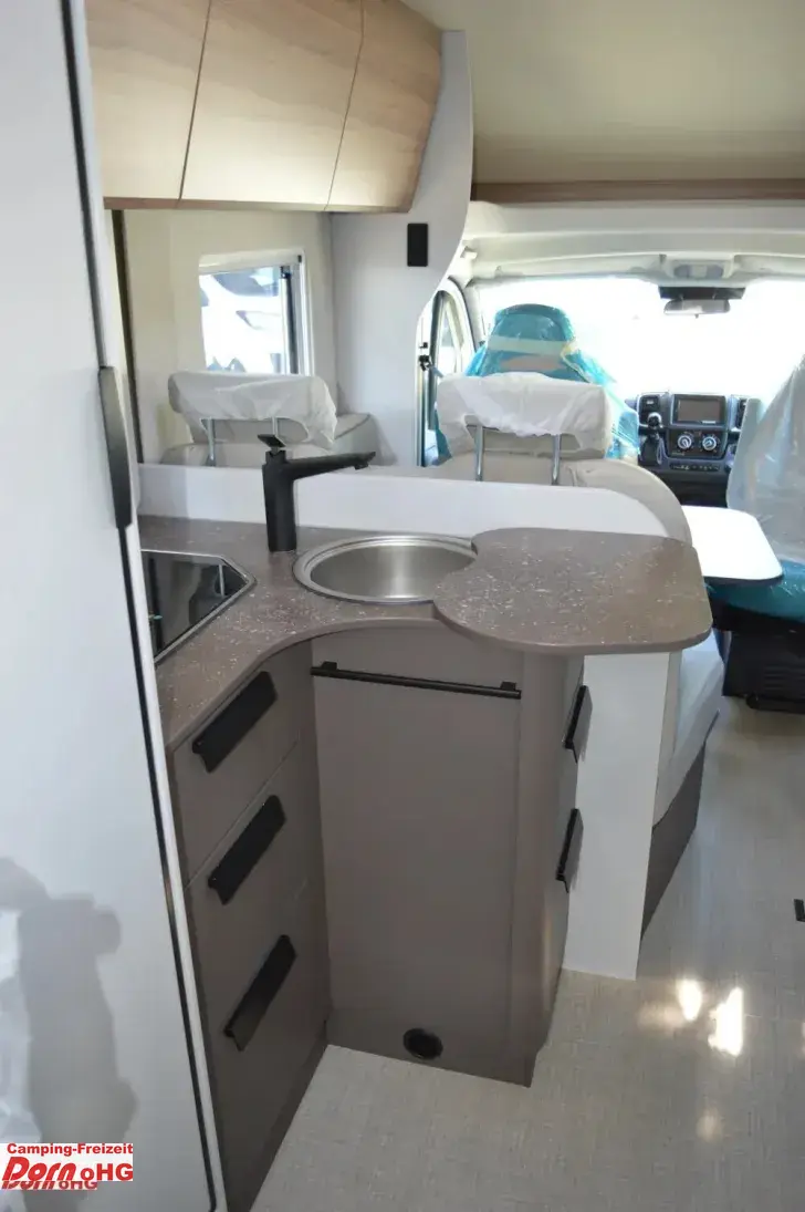 Fahrzeugbild Bürstner B66 690 TD #18