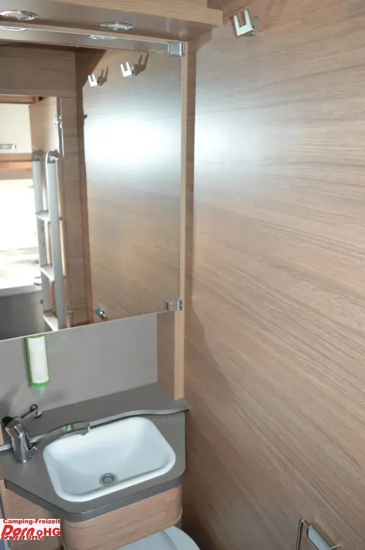 Fahrzeugbild Weinsberg CaraCompact Suite 640 MEG EDITION [PEPPER] #17