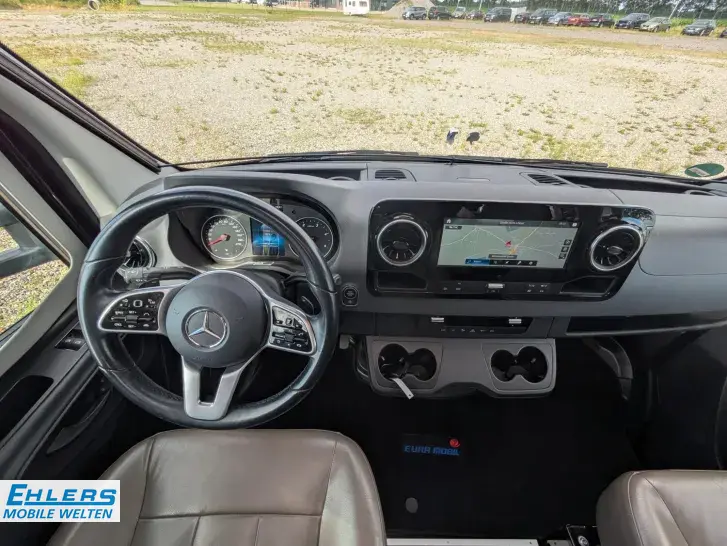 Fahrzeugbild Eura Mobil Contura 766 EB Solar/Markise/170PS/Autom/Dunstabzugshaube #5