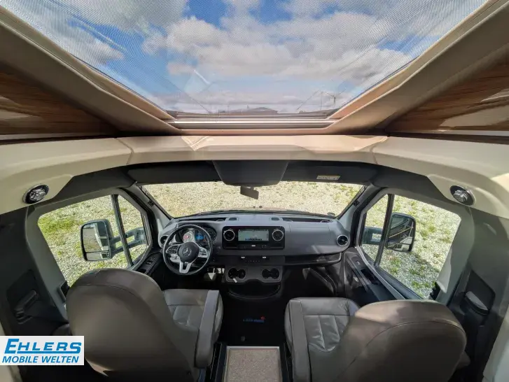 Fahrzeugbild Eura Mobil Contura 766 EB Solar/Markise/170PS/Autom/Dunstabzugshaube #6