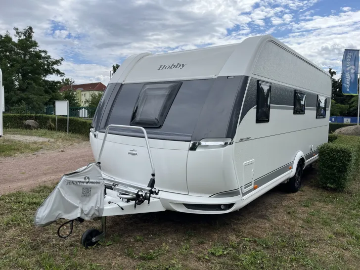 Fahrzeugbild Hobby Excellent 560 CFe #2