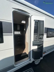 Fahrzeugbild Hobby De Luxe 460 UFe InterCaravaning 1500 kg / Mover / Markise / ETS #7