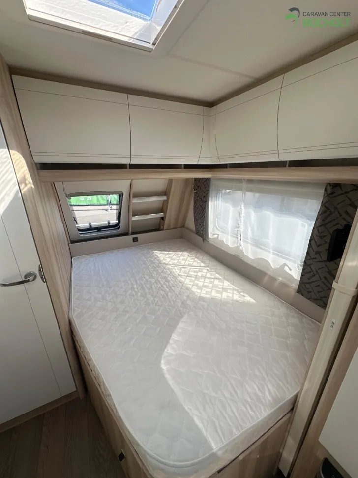 Fahrzeugbild Hobby De Luxe 460 UFe InterCaravaning 1500 kg / Mover / Markise / ETS #12