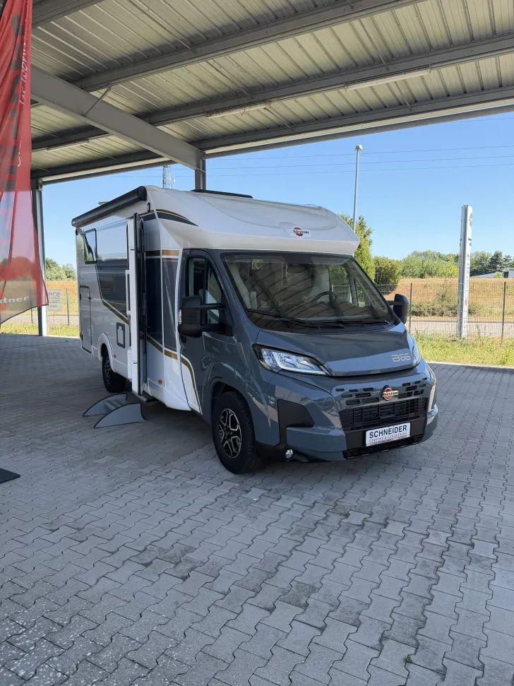 Fahrzeugbild Bürstner B66 690 TD #1