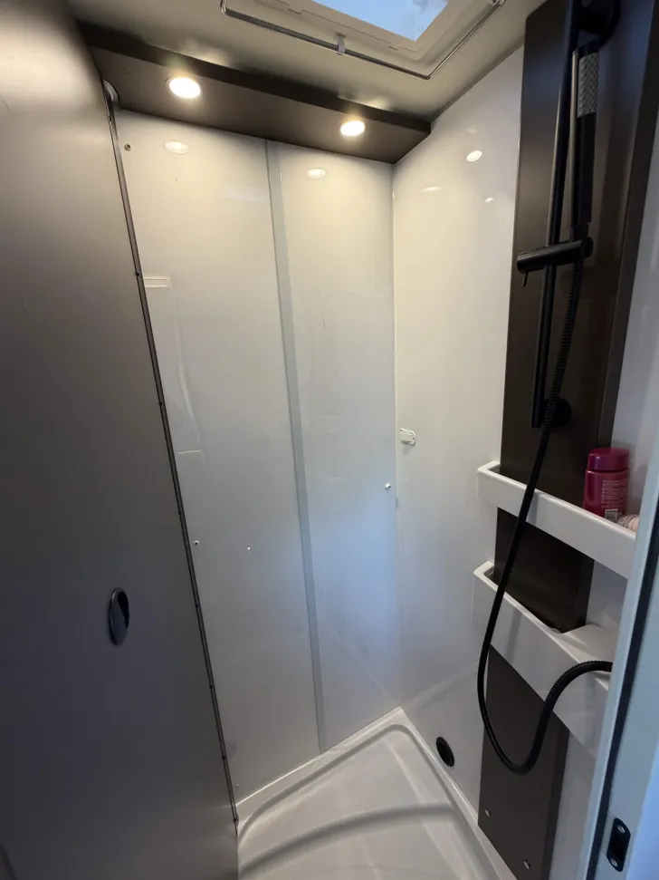 Fahrzeugbild Bürstner B66 690 TD #11