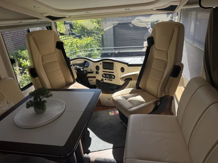 Fahrzeugbild Concorde Charisma 900 LS gut geflegt #8