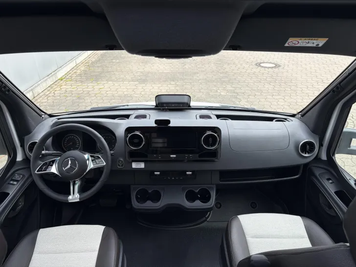 Fahrzeugbild Weinsberg CaraCompact MB EDITION PEPPER 640 MEG #7