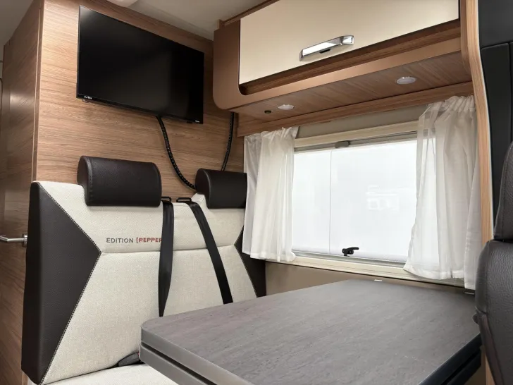 Fahrzeugbild Weinsberg CaraCompact MB EDITION PEPPER 640 MEG #18