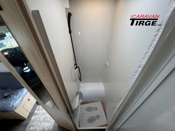 Fahrzeugbild Sunlight Root A 7000 S Neuheit - Alkoven mit Längsbetten #18