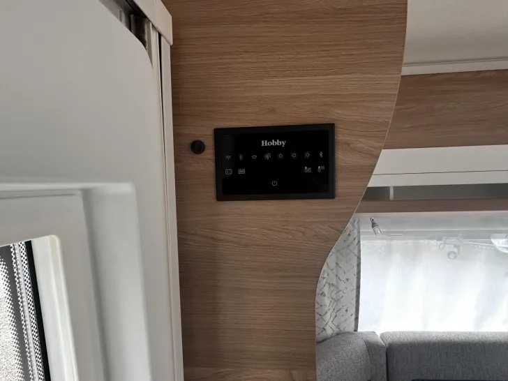 Fahrzeugbild Hobby De Luxe 495 UL Klimaanlage; Mover; IC-Line!!! #11