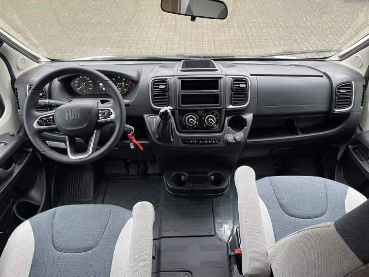 Fahrzeugbild Weinsberg CaraSuite 700 MEG MJ2026 #5