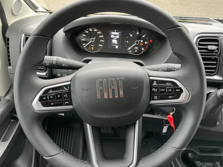 Fahrzeugbild Weinsberg CaraSuite 700 MEG MJ2026 #6