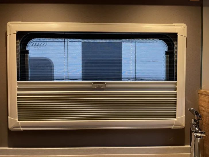 Fahrzeugbild Weinsberg CaraSuite 700 MEG MJ2026 #30