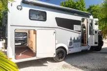 Fahrzeugbild Sunlight Adventure T Ford 670S mit 100 Watt Solar #6