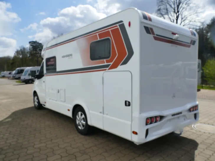 Fahrzeugbild Weinsberg CaraCompact MB EDITION PEPPER 640 MEG #5