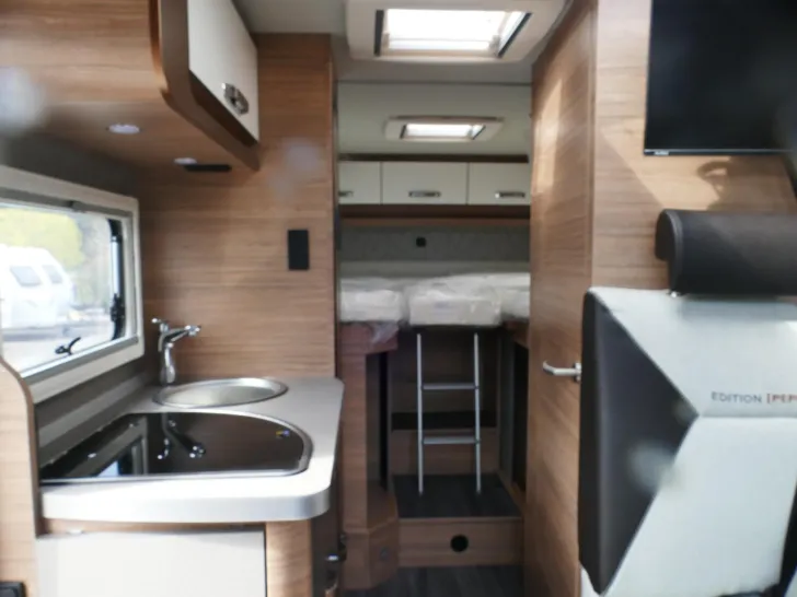 Fahrzeugbild Weinsberg CaraCompact MB EDITION PEPPER 640 MEG #10