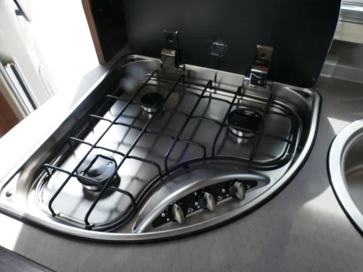 Fahrzeugbild Weinsberg CaraCompact MB EDITION PEPPER 640 MEG #12