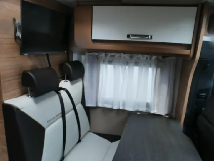 Fahrzeugbild Weinsberg CaraCompact MB EDITION PEPPER 640 MEG #23