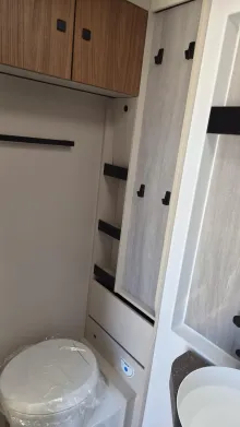 Fahrzeugbild Bürstner Signature SFT 7.1 #25