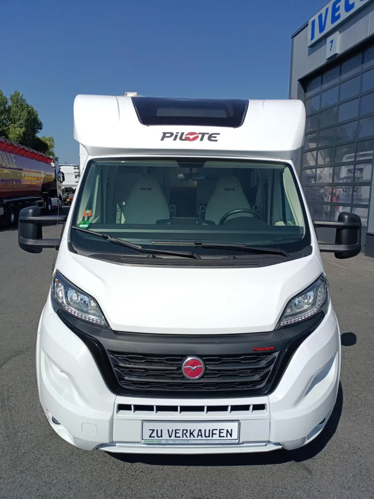 Fahrzeugbild Pilote Pacific Expression P 746 FG J Expression #3
