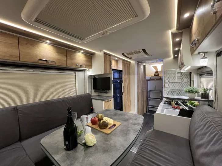 Fahrzeugbild Frankia F-Line A 740 Plus (536) #14