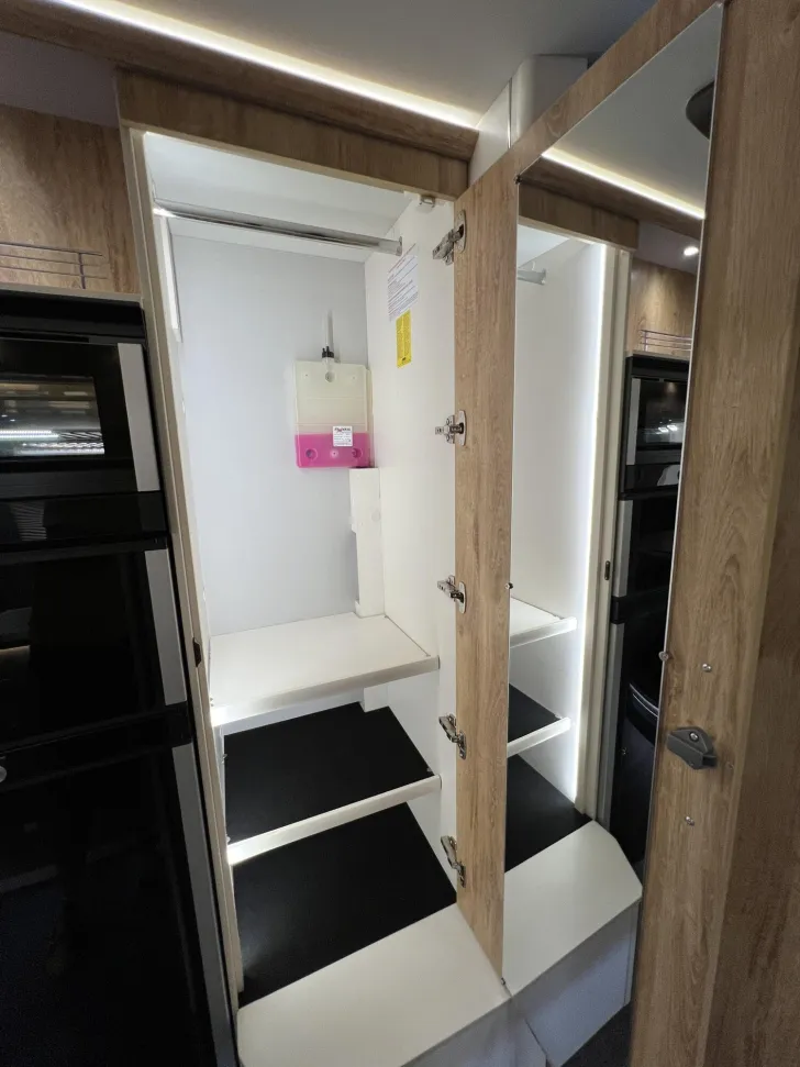 Fahrzeugbild Frankia F-Line A 740 Plus (536) #23