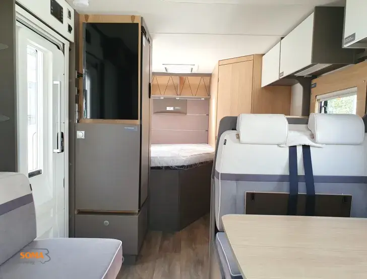 Fahrzeugbild LMC Tourer H 634 - SOMA CAMP Magnetic Ed. Ford #9