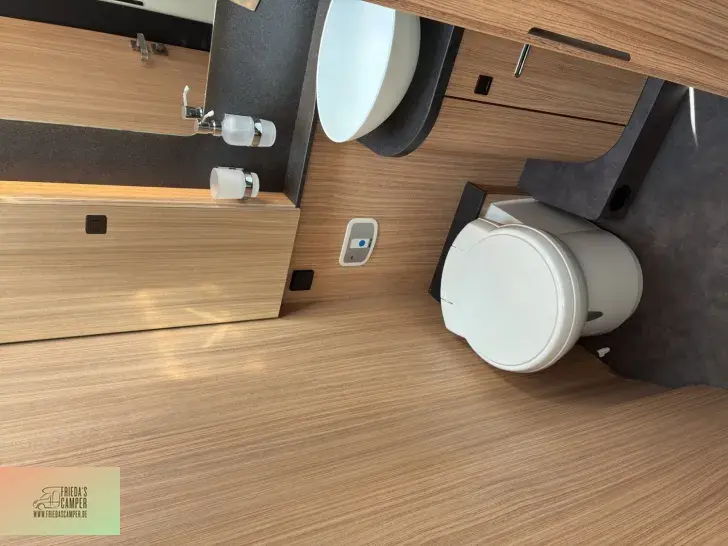 Fahrzeugbild Malibu I 450 RB LE comfort MJ26 Abverkauf! #19