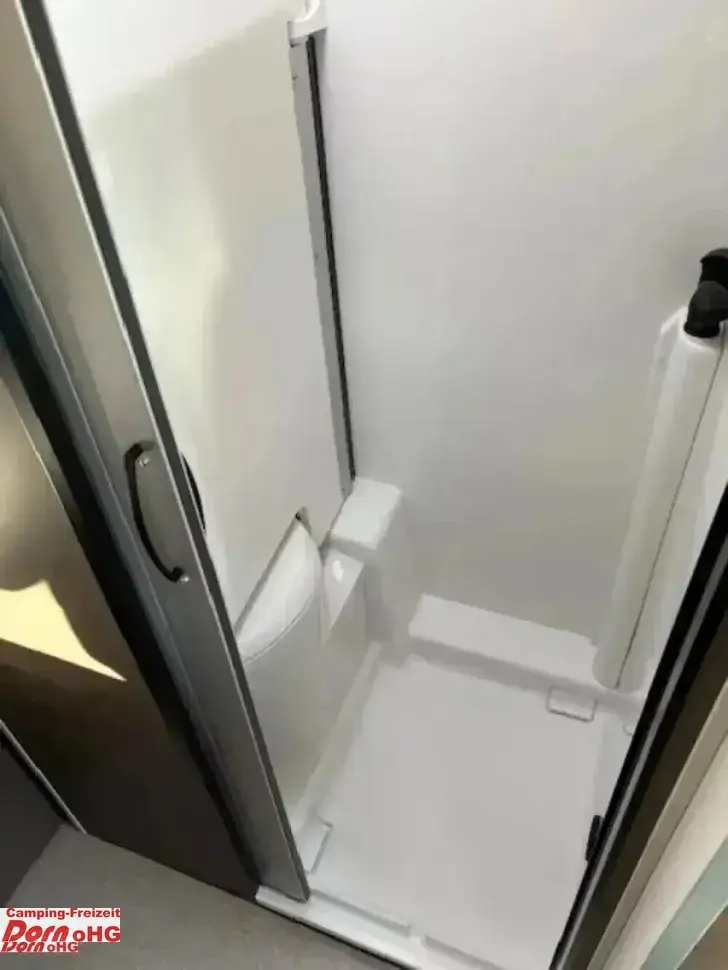 Fahrzeugbild Bürstner B66 600 C #7