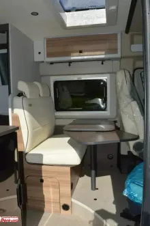 Fahrzeugbild Bürstner B66 600 C #21