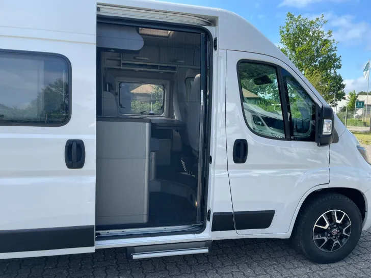 Fahrzeugbild Weinsberg CaraTour 600 ME ++MEGA-DEAL++ #9