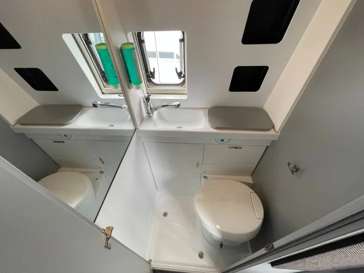 Fahrzeugbild Weinsberg CaraTour 600 ME ++MEGA-DEAL++ #34