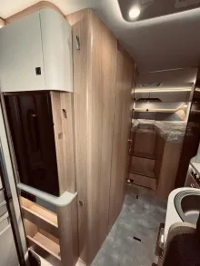 Fahrzeugbild Hymer B-Klasse MC I BlackLine 600 YOUNG CAMPER #11