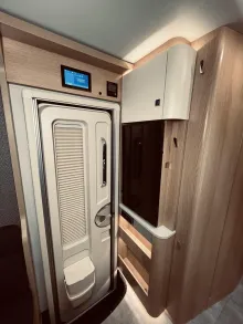 Fahrzeugbild Hymer B-Klasse MC I BlackLine 600 YOUNG CAMPER #12