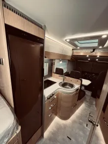 Fahrzeugbild Hymer B-Klasse MC I BlackLine 600 YOUNG CAMPER #19