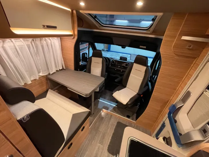 Fahrzeugbild Weinsberg CaraCompact MB 640 MEG ED. [PEPPER] MJ2026 #14