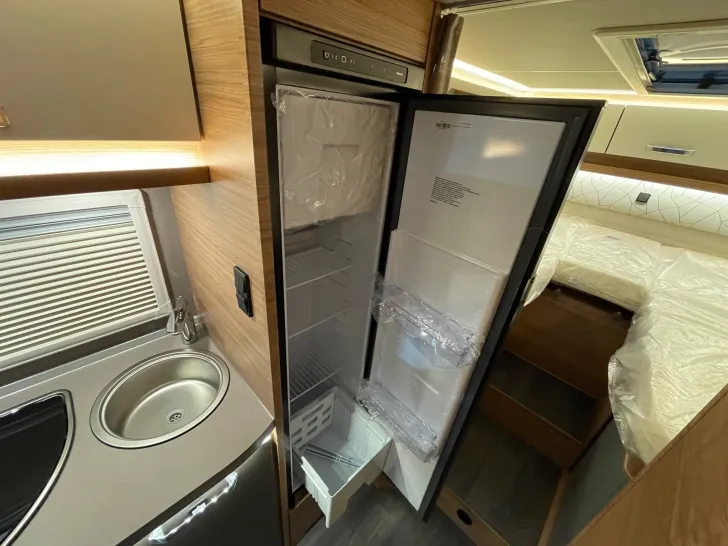 Fahrzeugbild Weinsberg CaraCompact MB 640 MEG ED. [PEPPER] MJ2026 #19