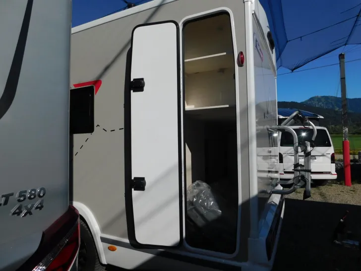 Fahrzeugbild Challenger Teilintegriert Ultimate Edition 260 #6