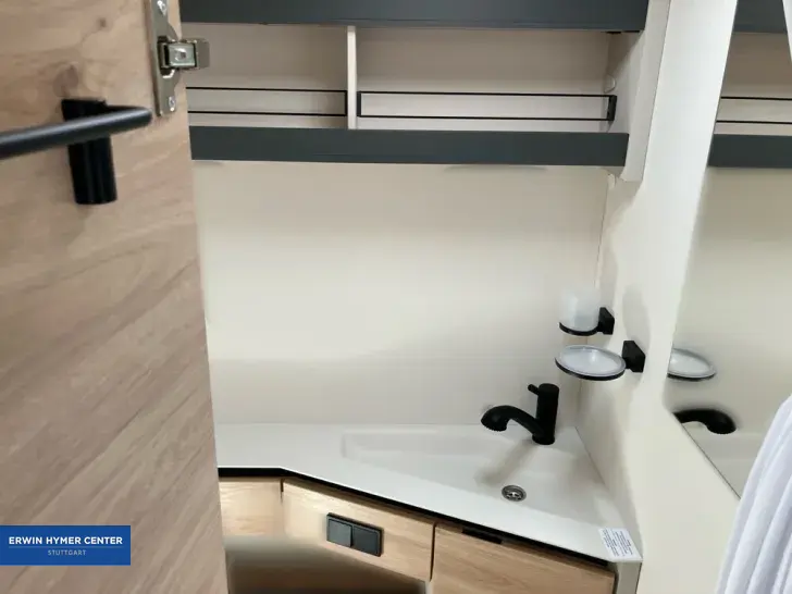 Fahrzeugbild Dethleffs Camper 460 EL #14