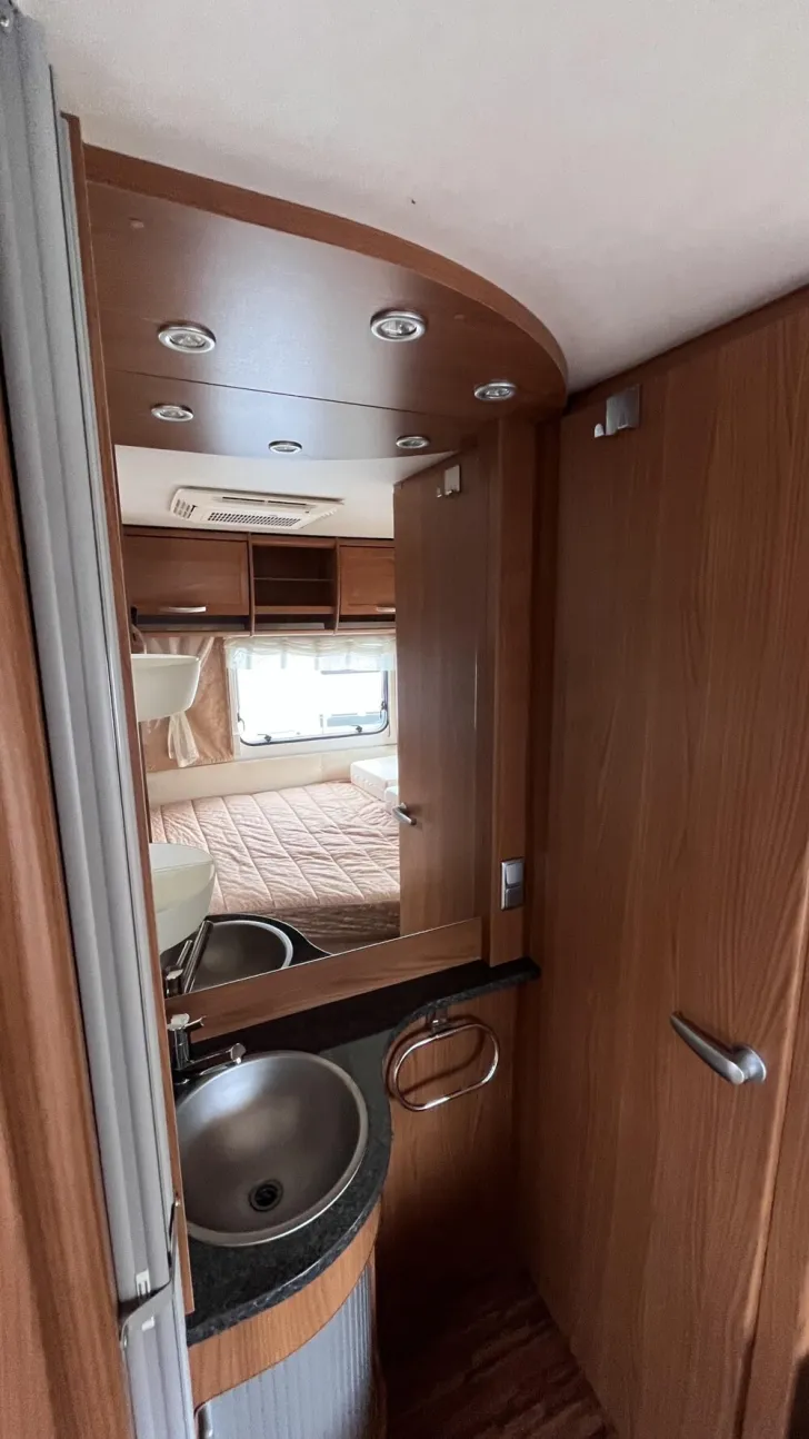 Fahrzeugbild Hymer Eriba Nova SL 465 #13