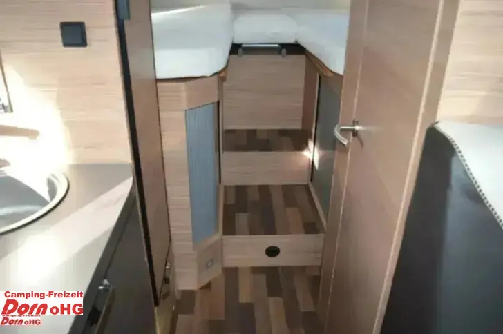 Fahrzeugbild Weinsberg CaraCompact Suite 640 MEG EDITION [PEPPER] #7