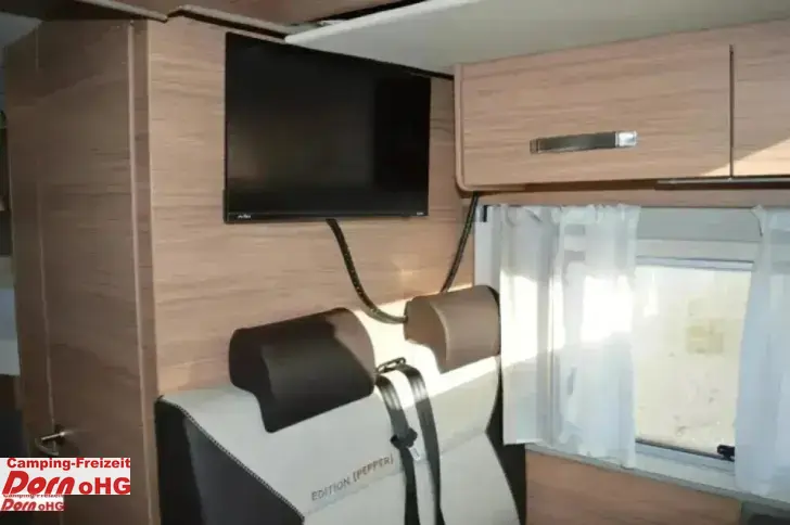 Fahrzeugbild Weinsberg CaraCompact Suite 640 MEG EDITION [PEPPER] #10