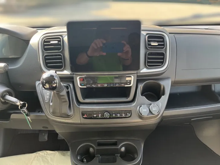 Fahrzeugbild Dethleffs Globetrail 640 ES Fiat Voll-Ausstattung / 180 PS #9