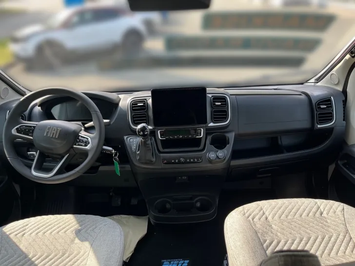 Fahrzeugbild Dethleffs Globetrail 640 ES Fiat Voll-Ausstattung / 180 PS #10
