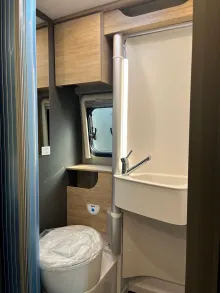 Fahrzeugbild Dethleffs Globetrail 640 ES Fiat Voll-Ausstattung / 180 PS #15