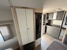 Fahrzeugbild Hobby De Luxe 460 SFf Model 2026 sofort verfügbar #11