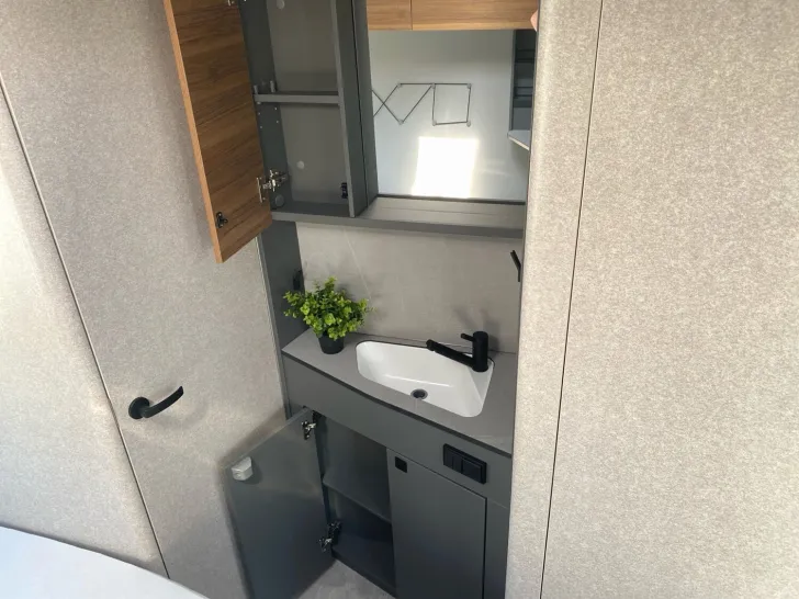Fahrzeugbild Hymer Eriba Eriba Novaline 485 CARAVAN SALON DEAL #11